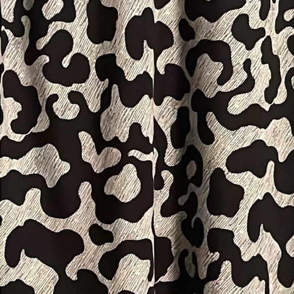 Mossimo - black and gray top Size XS - Picture 4 of 10